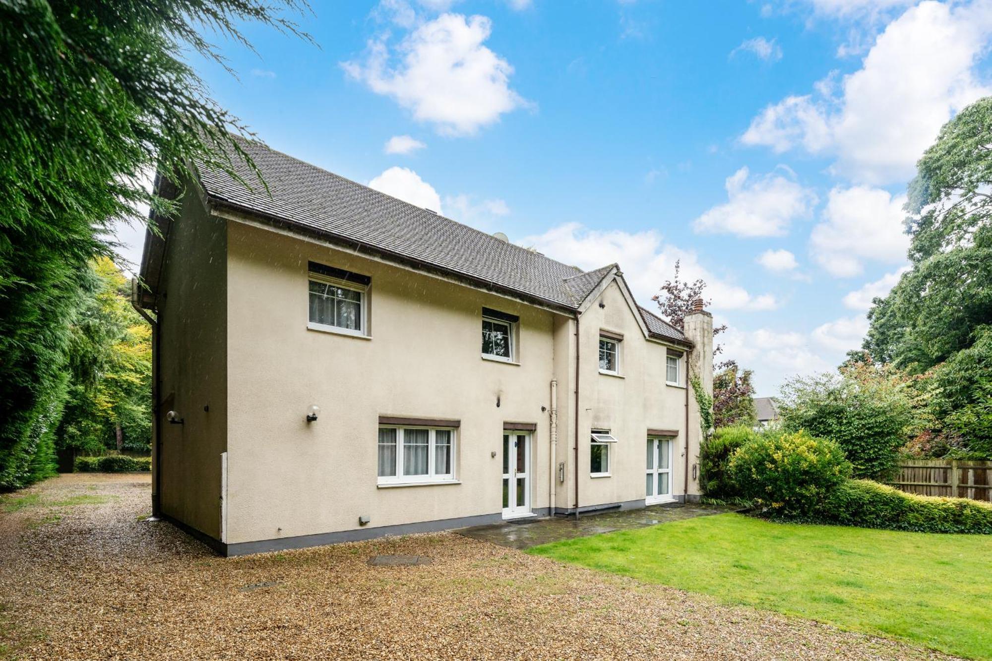 Dial House Hotel Crowthorne Exteriör bild